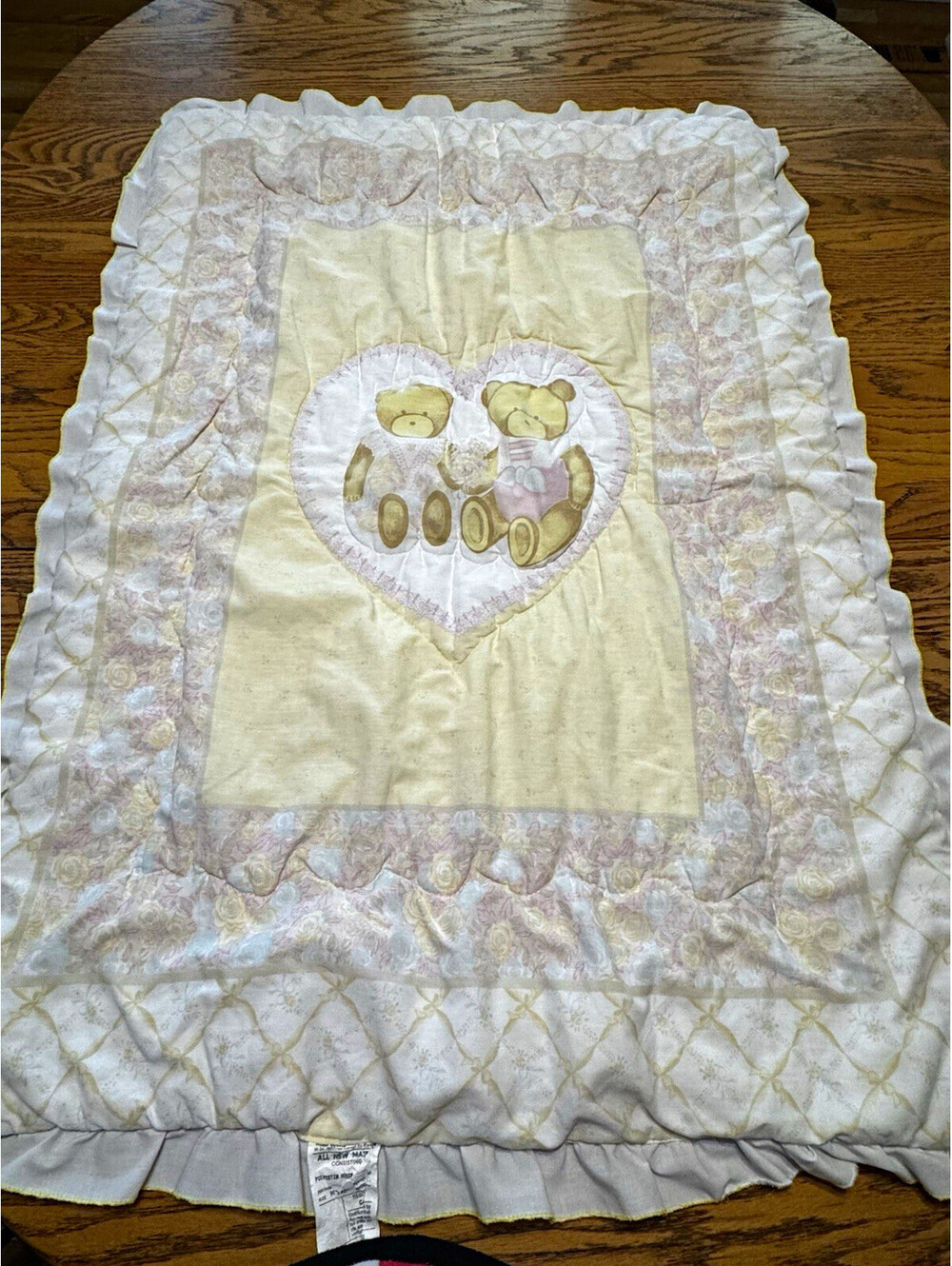 Vintage Junior Custom Quilting Mfg. Crib Quilt Teddy Bears Ruffled Quilted